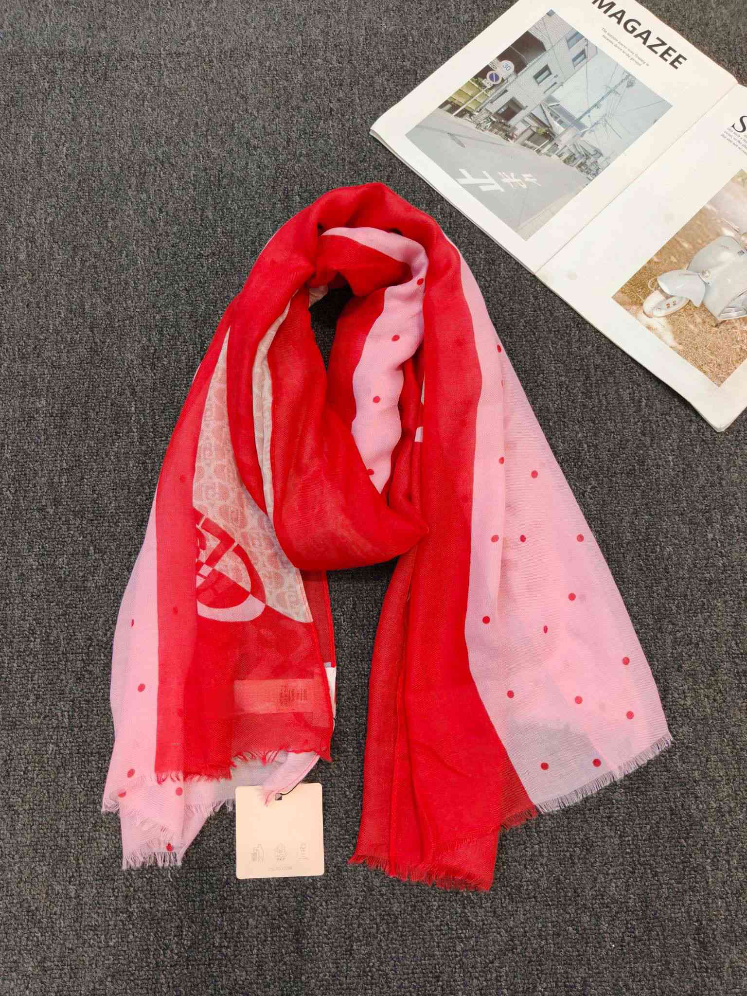 European and American style It - Beach Towel Large ulasan dan harga
